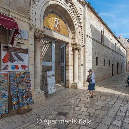 Luxury Kala 2 Apartment Porec