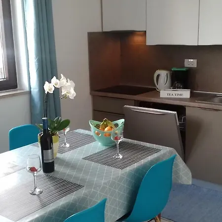 Luxury Kala 2 Apartment *