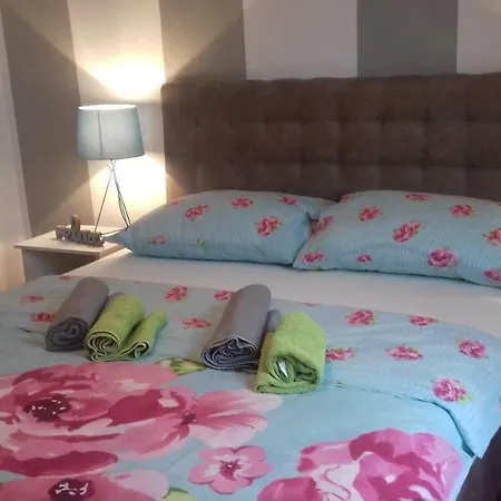 Luxury Kala 2 *